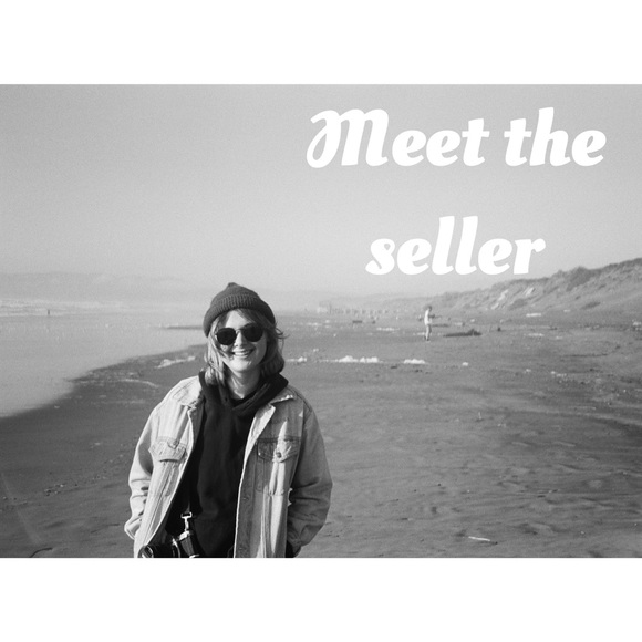 ⚡️Meet the seller⚡️